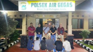 Nekat Curi Mesin Air, Enam Warga Bateng Dibekuk Polsek Airgegas