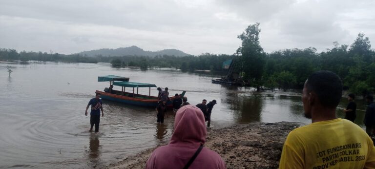 Berhasil Diselamatkan Setelah Terombang-ambing Selama 10 Jam, Nelayan Ucapkan Terima Kasih Kepada Tim Penyelamat