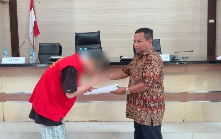 Kejagung Tetapkan Kajari Bangka Tengah Tersangka Kasus Korupsi Baznas Enrekang