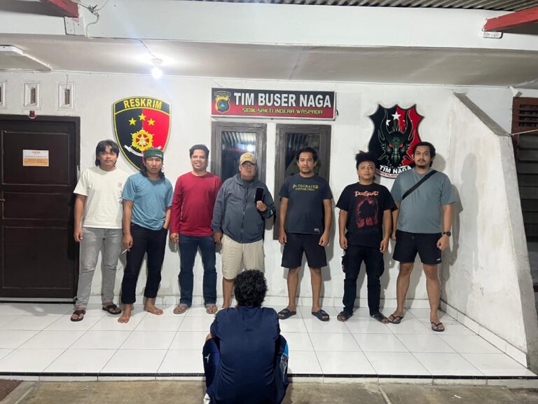 Nekat Menggelapkan Handphone, Seorang Pria Diamankan Polsek Mentok