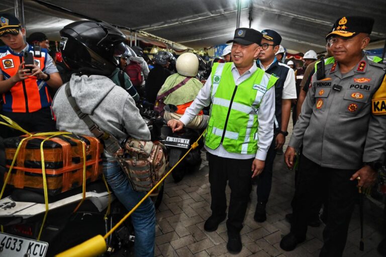 Menhub Tinjau Tiga Pelabuhan di Banten Jelang Puncak Arus Mudik Lebaran 2026