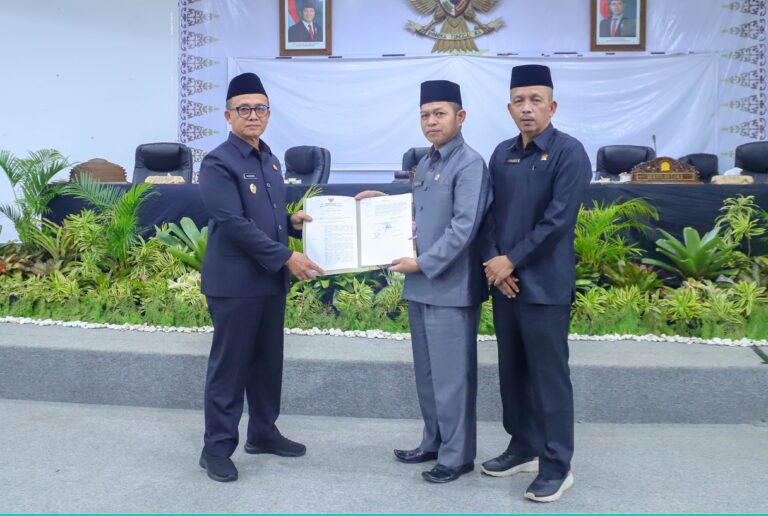DPRD Bangka Sahkan Perubahan Perda Susunan Perangkat Daerah