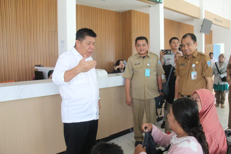 Gubernur Hidayat Arsani Tinjau Pelayanan Samsat Belitung, Dorong Peningkatan Fasilitas dan Kesadaran Pajak
