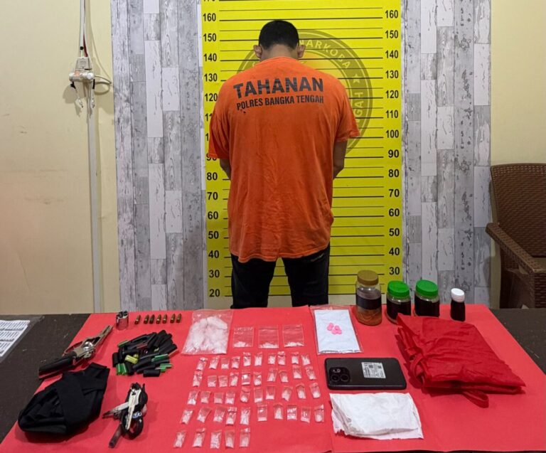 Puluhan Paket Sabu dan Senpi Diamankan Polres Bateng Saat Amankan Tersangka Tindak Pidanan Narkotika